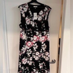 Aura Pink and White V-neck Midi Dress for Weddings